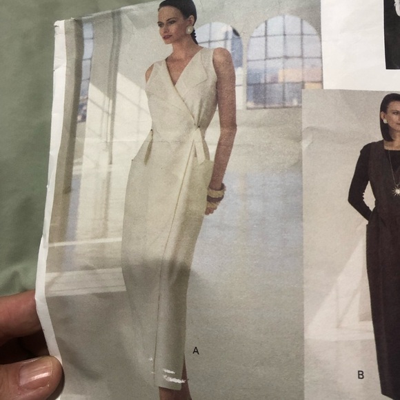 Vogue Attitudes Pattern 1157 - Classic Design by Aldi- elegent but easy dress - Picture 6 of 11